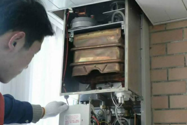 熱水器打壓漏水，那么我們應該如何處理呢？