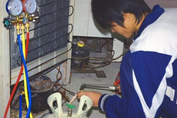 電冰箱冰堵